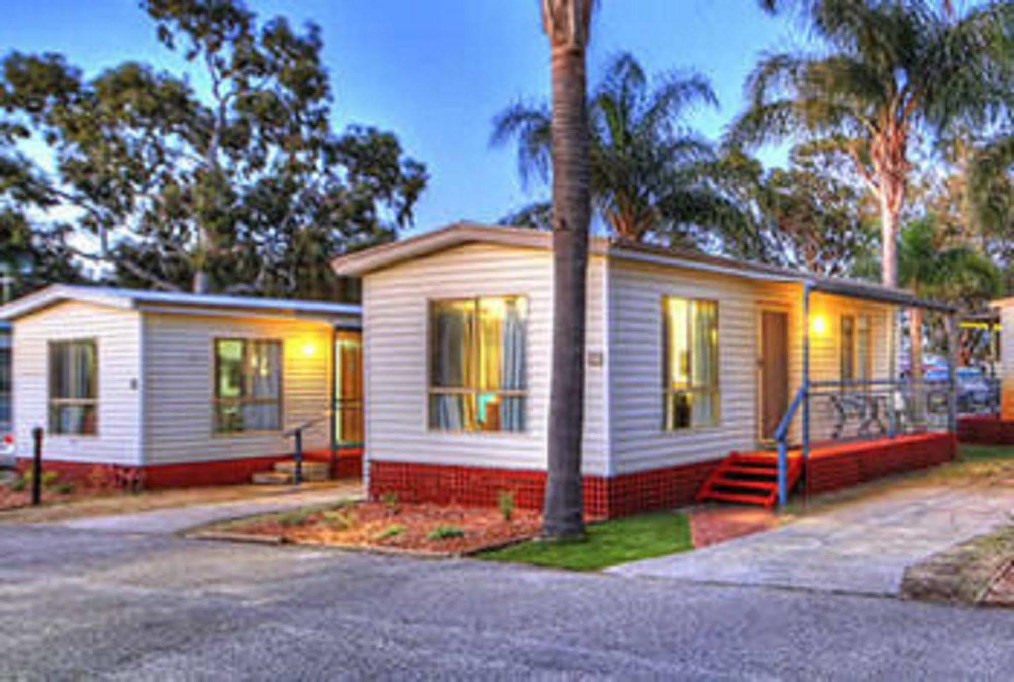 Central Caravan Park パース エクステリア 写真